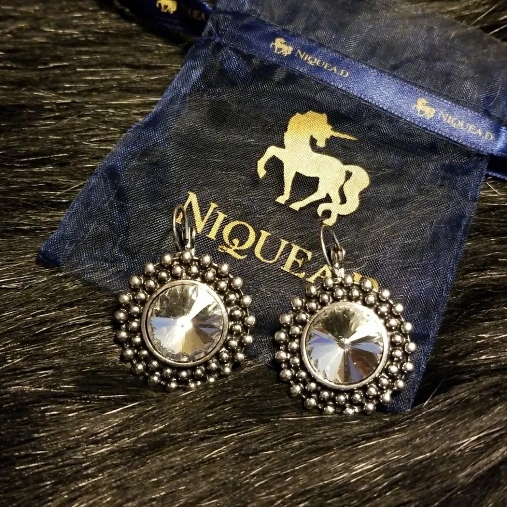 NIQUEA.D // ltd ed antique silver crystal drop earrings